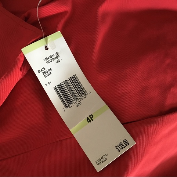 Nine West petite cropped 3/4 sleeve jacket size 4P - Picture 7 of 8